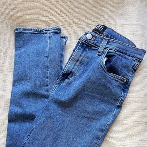UO BDG High-waisted Longline Girlfriend Jeans size 27